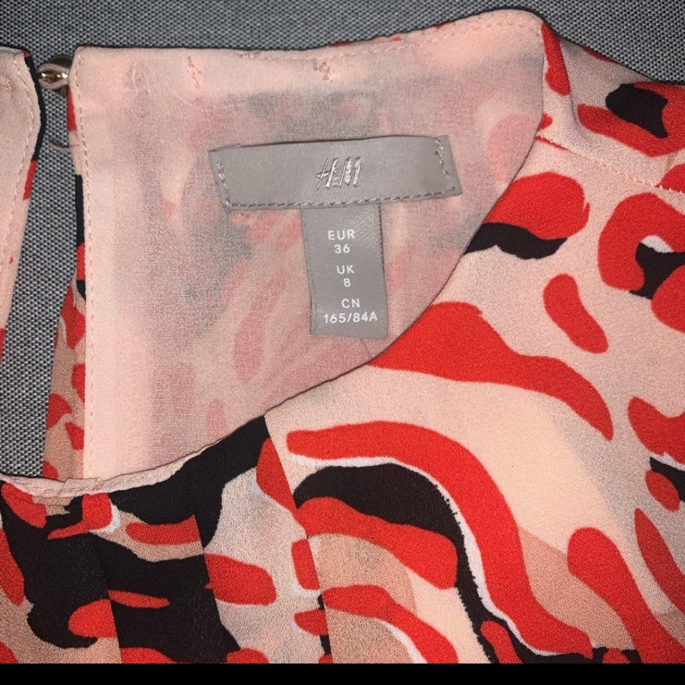 💟 H&M Dress - Picture 4 of 6
